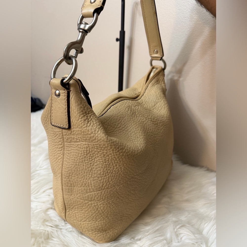 Coach Beige Leather Hobo Bag#F13094 - Picture 5 of 13